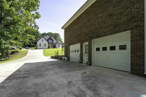 305 Forest Parkway Alabaster AL 35007