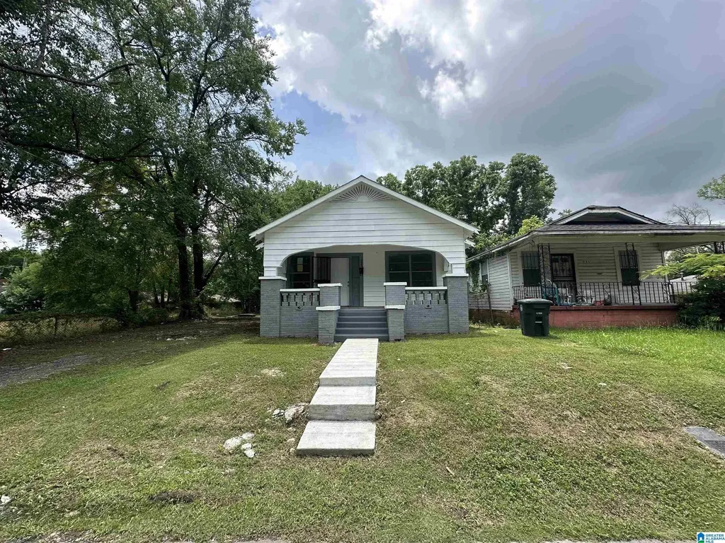 353 16th Avenue N Birmingham AL 35204