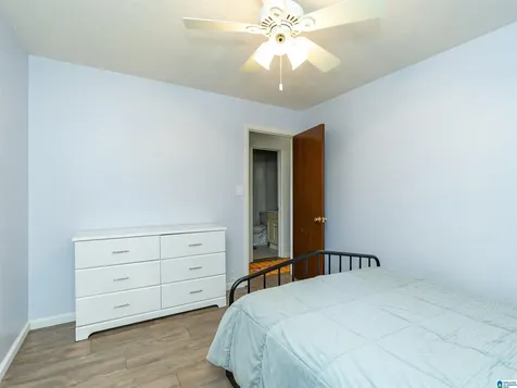 537 Conway Lane Irondale AL 35210