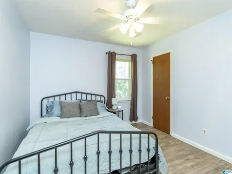 537 Conway Lane Irondale AL 35210