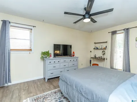 537 Conway Lane Irondale AL 35210
