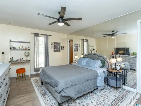 537 Conway Lane Irondale AL 35210