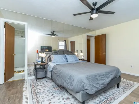537 Conway Lane Irondale AL 35210