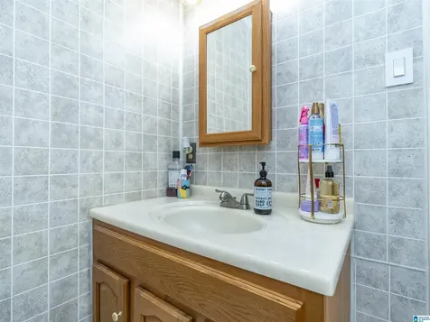 537 Conway Lane Irondale AL 35210
