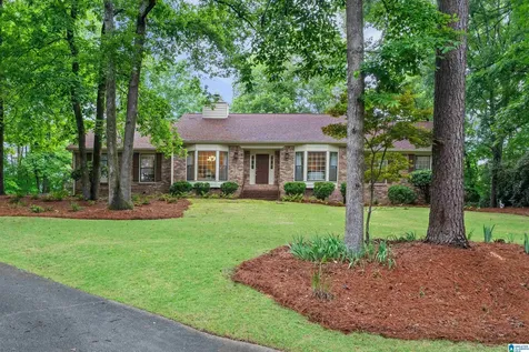 3824 River View Drive Vestavia Hills AL 35243