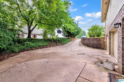7340 Roper Tunnel Road Trussville AL 35173