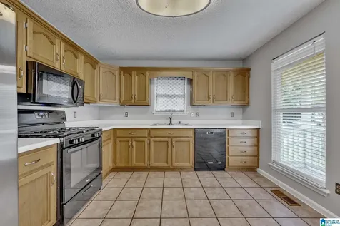 7340 Roper Tunnel Road Trussville AL 35173