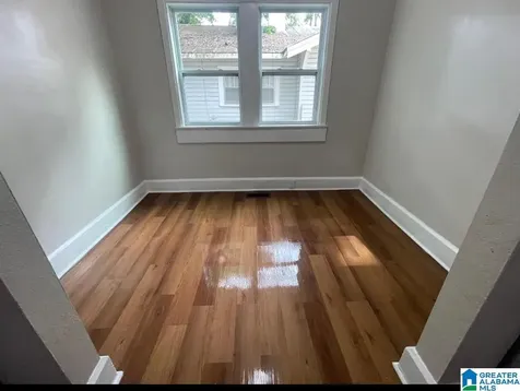 607 11th Avenue Midfield AL 35228