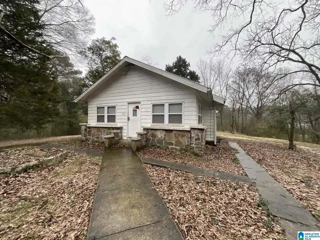 5235 Amber Hills Road Birmingham AL 35210