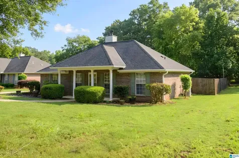232 Silverstone Lane Alabaster AL 35007