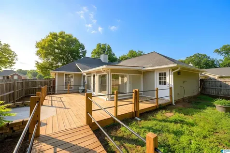 232 Silverstone Lane Alabaster AL 35007