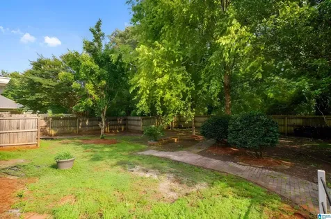 232 Silverstone Lane Alabaster AL 35007