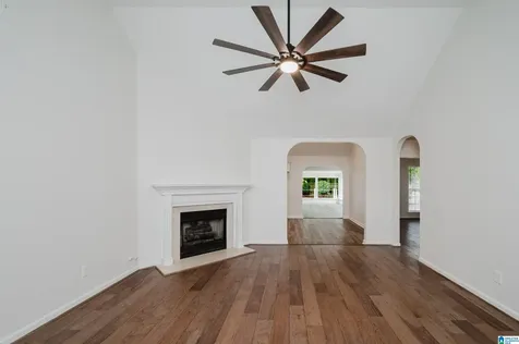 232 Silverstone Lane Alabaster AL 35007