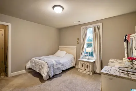 220 Sterling Gate Lane Alabaster AL 35007