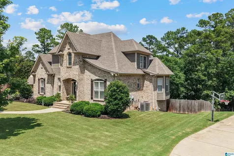 220 Sterling Gate Lane Alabaster AL 35007