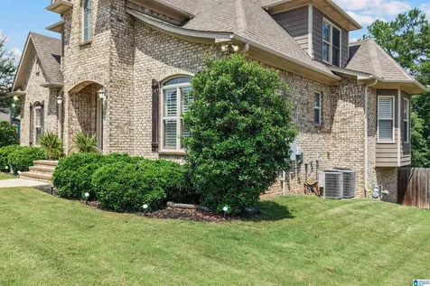 220 Sterling Gate Lane Alabaster AL 35007