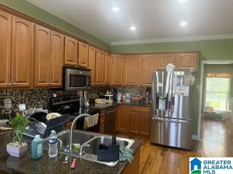 1813 Pleasant Ridge Drive Sylacauga AL 35150