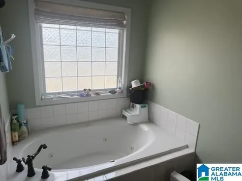 1813 Pleasant Ridge Drive Sylacauga AL 35150