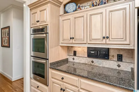 8237 Castlehill Road Hoover AL 35242