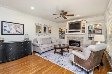 8237 Castlehill Road Hoover AL 35242