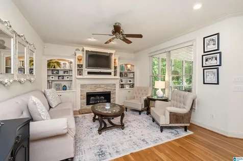 8237 Castlehill Road Hoover AL 35242