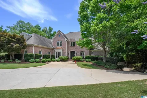 8237 Castlehill Road Hoover AL 35242