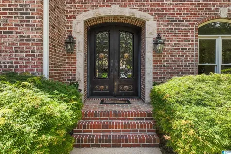 8237 Castlehill Road Hoover AL 35242
