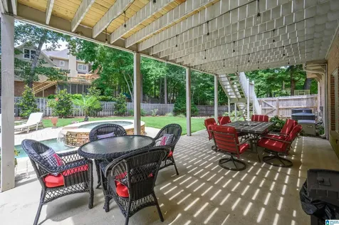 8237 Castlehill Road Hoover AL 35242
