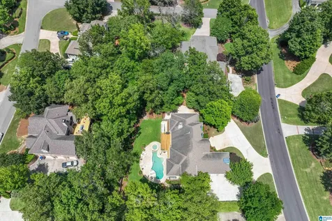 8237 Castlehill Road Hoover AL 35242