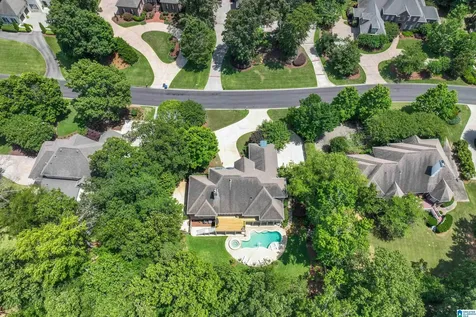 8237 Castlehill Road Hoover AL 35242