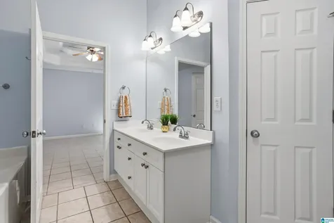 104 Hayesbury Court Pelham AL 35124
