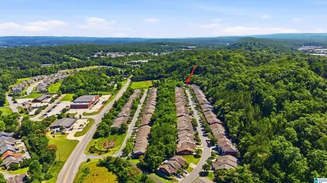 104 Hayesbury Court Pelham AL 35124