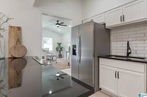 412 10th Street Alabaster AL 35007