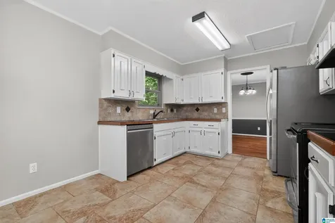 7 Stoneview Trail Irondale AL 35210