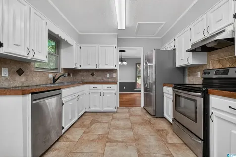 7 Stoneview Trail Irondale AL 35210