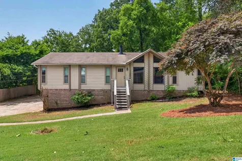 7 Stoneview Trail Irondale AL 35210