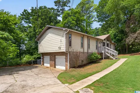 7 Stoneview Trail Irondale AL 35210