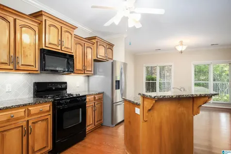4100 Crossing Lane Hoover AL 35242