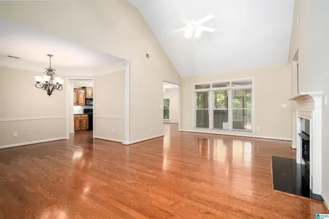 4100 Crossing Lane Hoover AL 35242