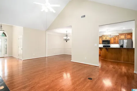 4100 Crossing Lane Hoover AL 35242