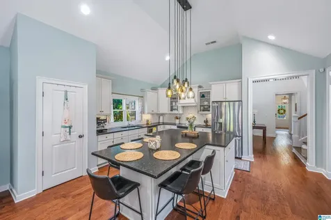 4912 Provence Circle Vestavia Hills AL 35242