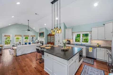 4912 Provence Circle Vestavia Hills AL 35242