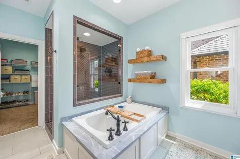 4912 Provence Circle Vestavia Hills AL 35242