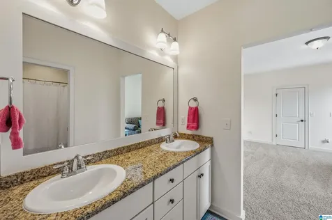 4912 Provence Circle Vestavia Hills AL 35242