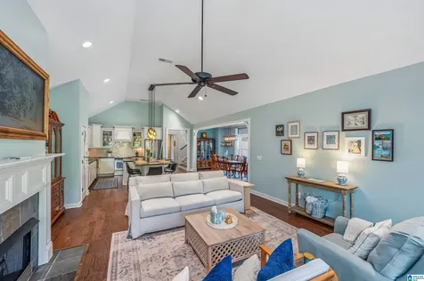 4912 Provence Circle Vestavia Hills AL 35242