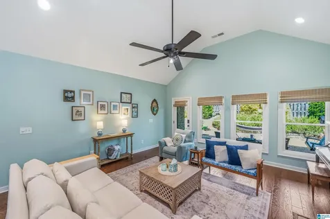 4912 Provence Circle Vestavia Hills AL 35242