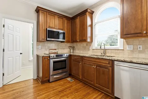 5203 Cedar Trace Circle Hoover AL 35244