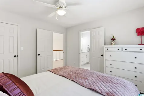 5203 Cedar Trace Circle Hoover AL 35244