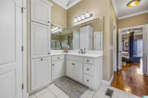 5162 Lake Crest Circle Hoover AL 35226