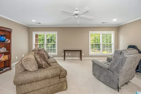 5162 Lake Crest Circle Hoover AL 35226